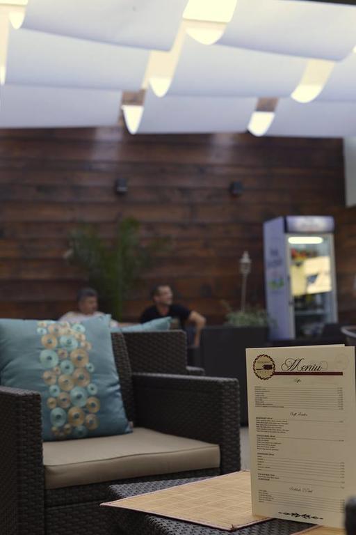 Motel Select Сату-Маре Екстер'єр фото