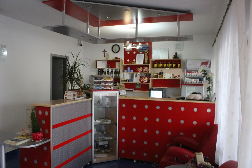 Motel Select Сату-Маре Екстер'єр фото